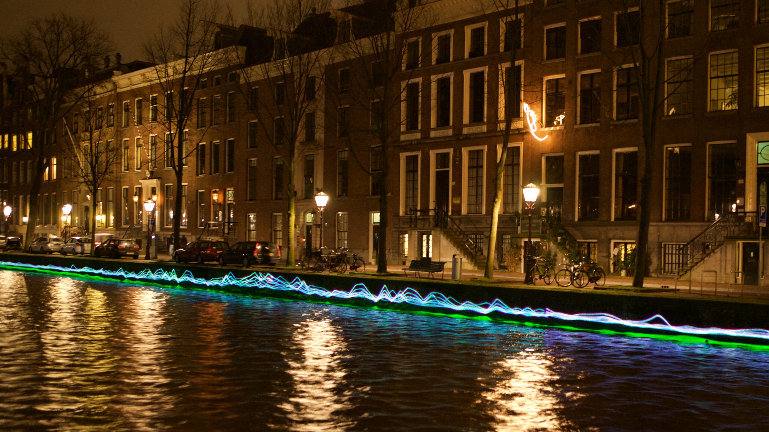 Amsterdam canals lights